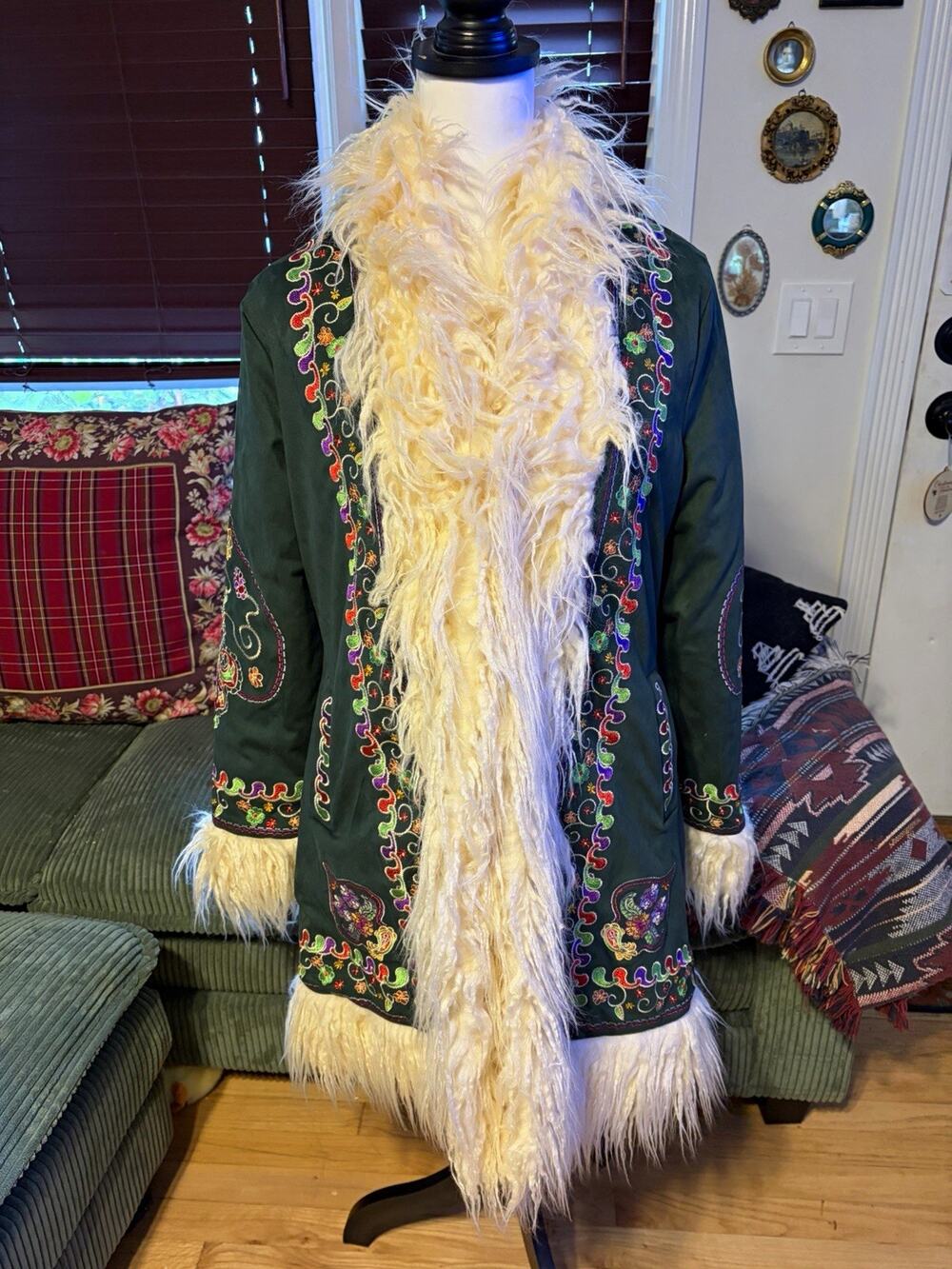 NWT Hippie Shake Heroes Breaking Hearts Green Embroidered Penny Lane Coat